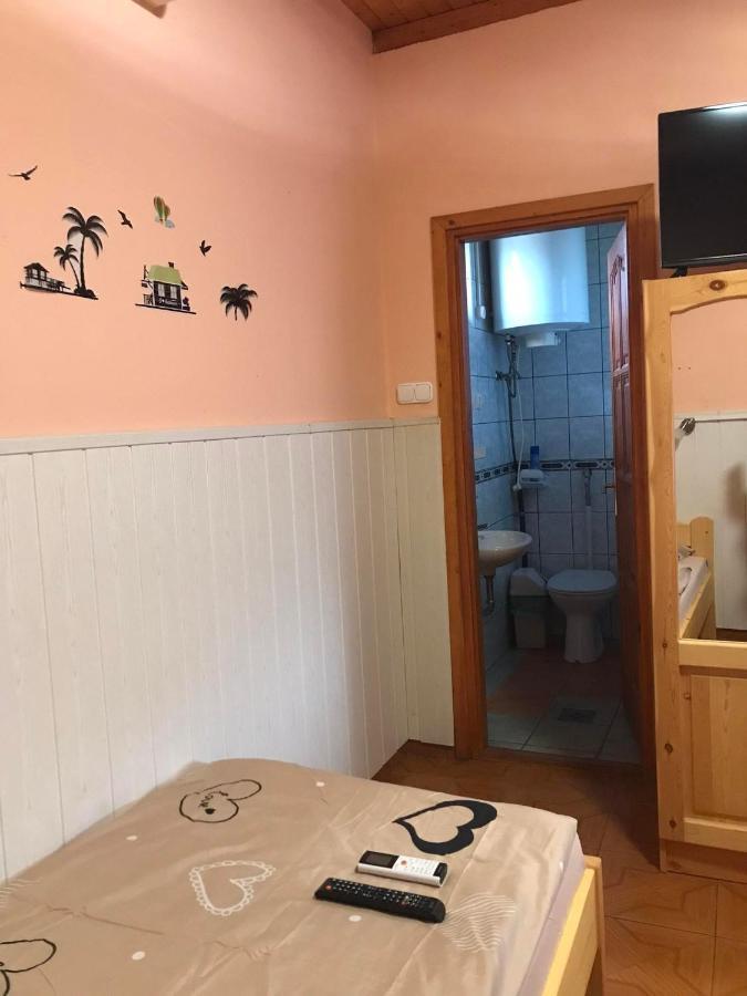 Tahiti Apartman Apartment Hajduszoboszlo Exterior photo