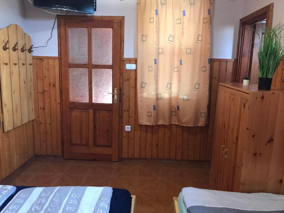 Tahiti Apartman Apartment Hajduszoboszlo Exterior photo